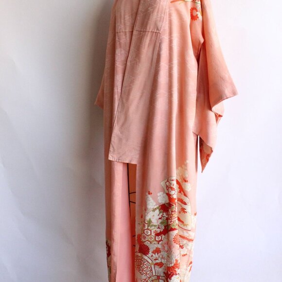 Vintage Kimono Robe with Obi, Silk Japanese Chu Furisode Pink with Flowers - Picture 4 of 10